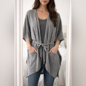 Anthropologie Saturday Sunday Lucia Poncho Tie Kimono in Gray - One Size
